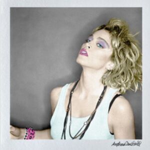 NJG Studio “Madonna – Gloss”